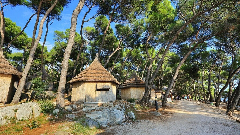 Resort Pine Beach Pakoštane