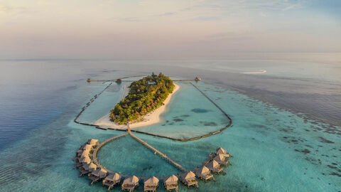 Náhled objektu Komandoo Island Resort, Lhaviyani Atol, Maledivy, Asie