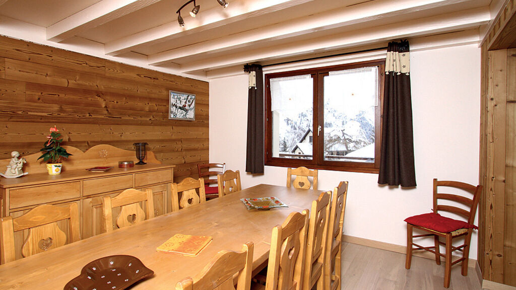 Chalet Alpina